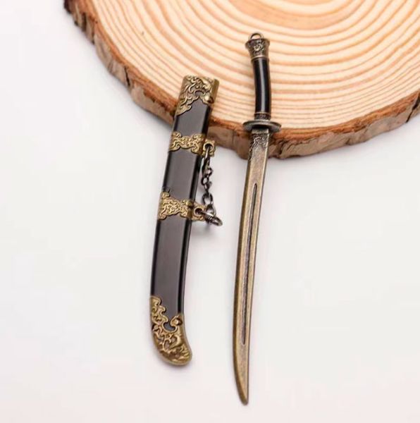 Брелок-сувенир "Древний меч"